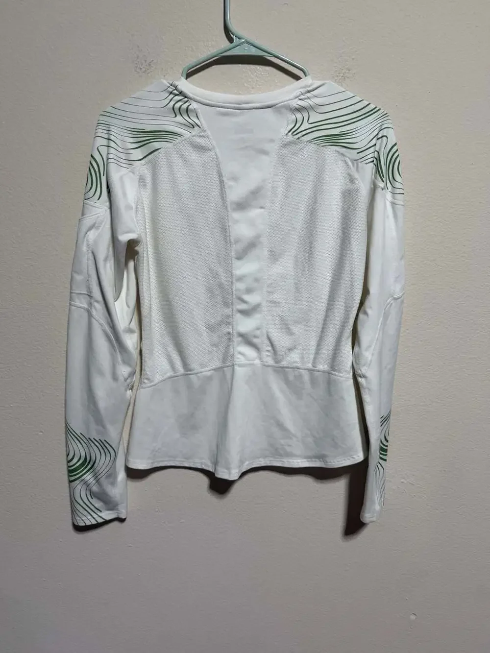 Nike Women's Dri-FIT Long Sleeve Performance Athletic Shirt